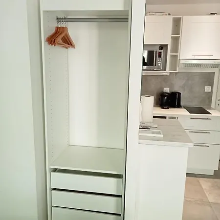 Le Loft Saint Cyprien - Metro 3 Mn Apartment